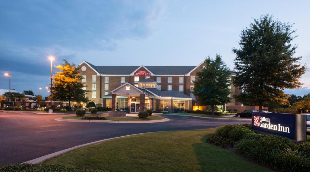 Hilton Garden Inn Macon/Mercer University Main image 1